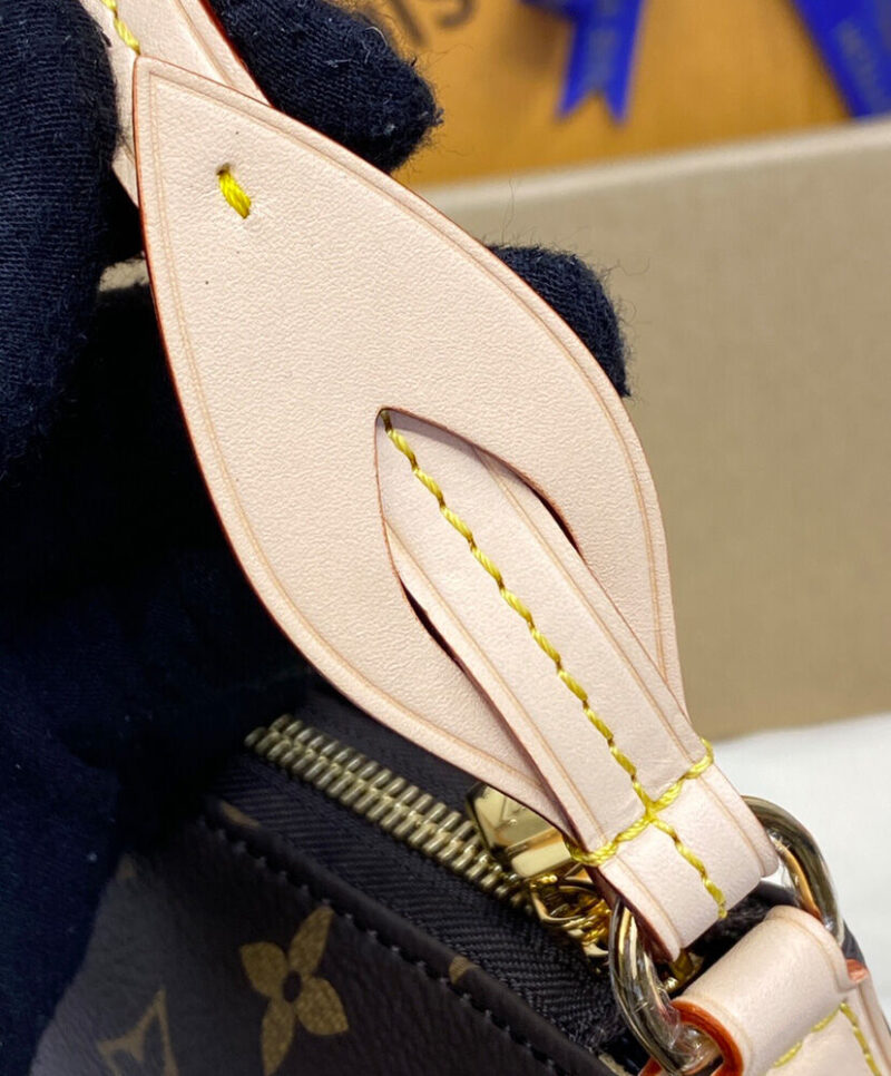 Louis Vuitton Pochette Tirette M47123 Brown
